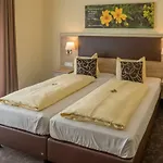 Sonnengarten Hotel 3*